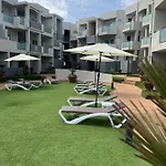 Modern Luxury شقة *